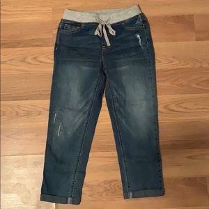Justice medium wash capris